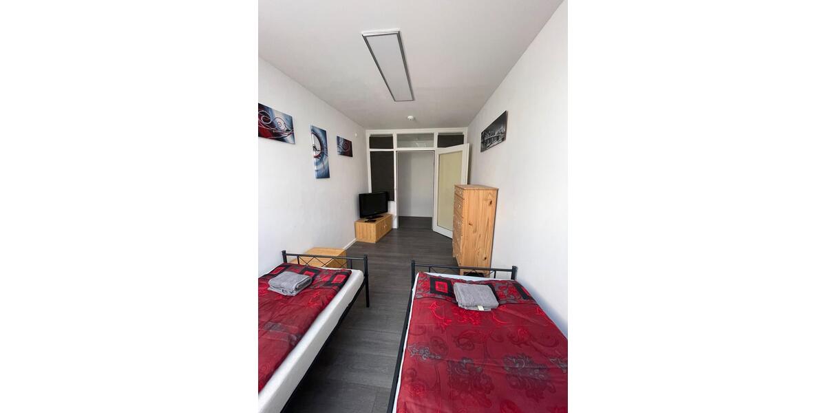 Wohnen auf Zeit Lingen (Ems) Damaschke - 5 Zimmer, 200 m&sup2;, 20&euro; | Angebot:16832197