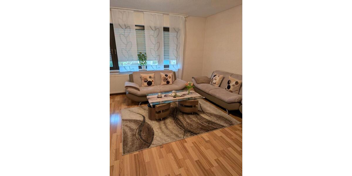 Erdgeschoßwohnung Püttlingen - 2 Zimmer, 70 m&sup2;, 835&euro; | Angebot:26428829