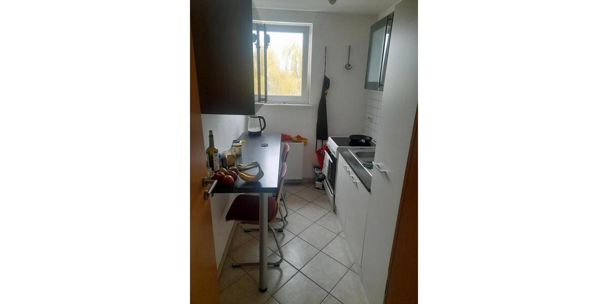 Etagenwohnung Bitterfeld-Wolfen Wolfen - 1 Zimmer, 36 m&sup2;, 410&euro; | Angebot:26123968