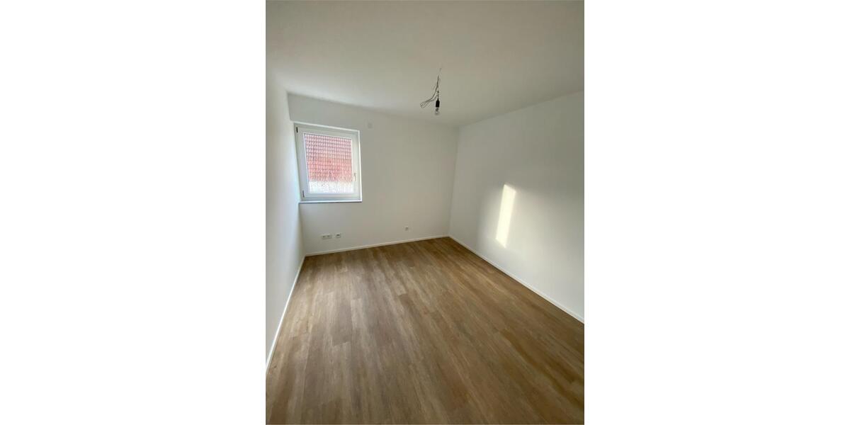 Etagenwohnung Erlenbach am Main - 3 Zimmer, 81 m&sup2;, 1.050&euro; | Angebot:24846568