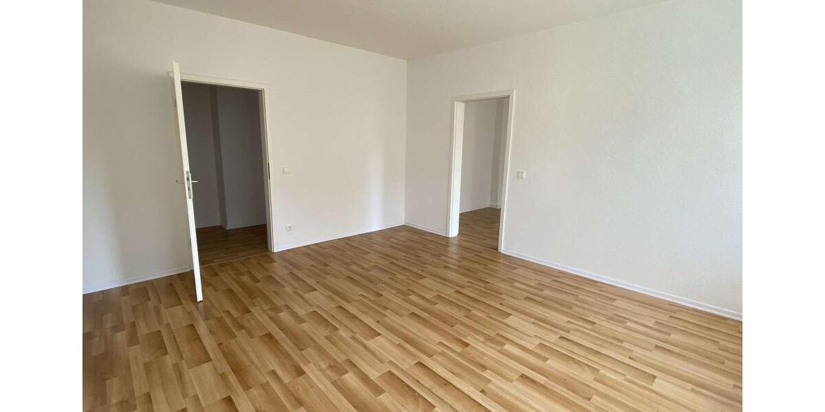 Etagenwohnung Forst (Lausitz) - 3 Zimmer, 66 m&sup2;, 323&euro; | Angebot:26252014