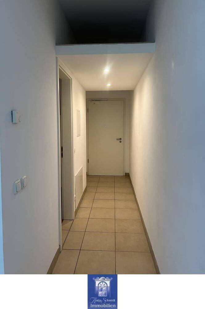 Himmlische Wohnung mit großer Dachterrasse, Fußbodenheizung und Lift!