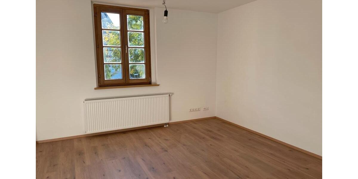 Etagenwohnung Offenburg - 2 Zimmer, 50 m&sup2;, 865&euro; | Angebot:25211987