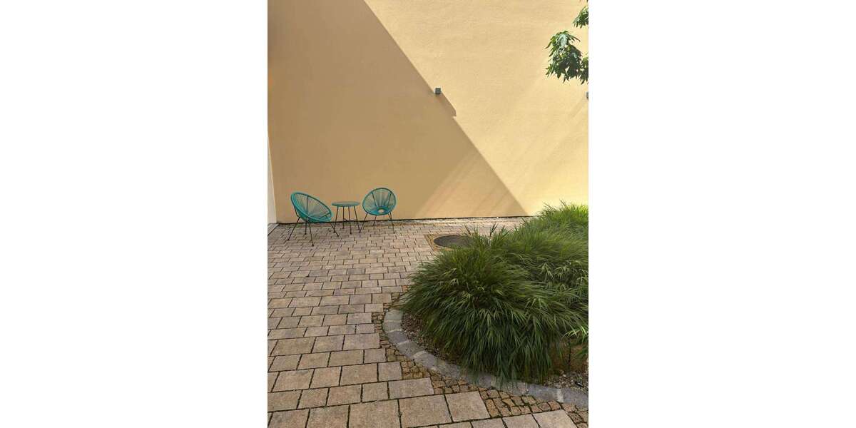 Etagenwohnung Ingolstadt Altstadt Südwest - 3 Zimmer, 83 m&sup2;, 1.350&euro; | Angebot:27289846