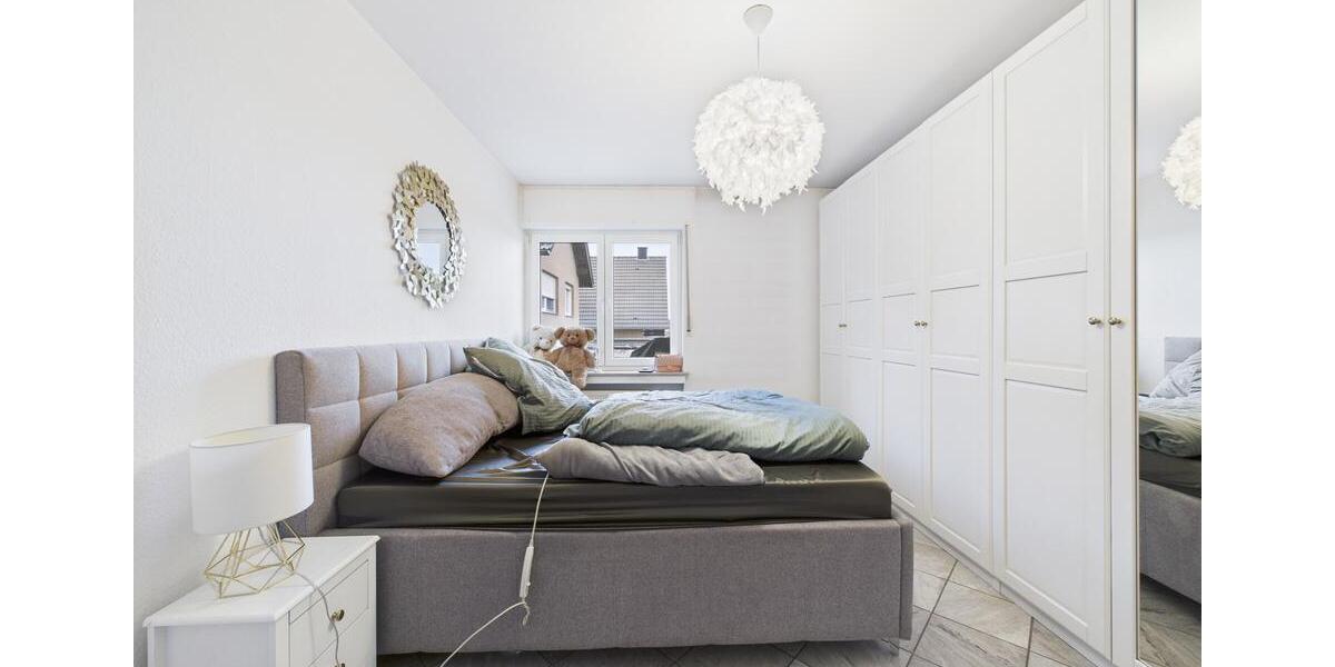 Etagenwohnung Hürth - 2 Zimmer, 60 m&sup2;, 750&euro; | Angebot:24626721