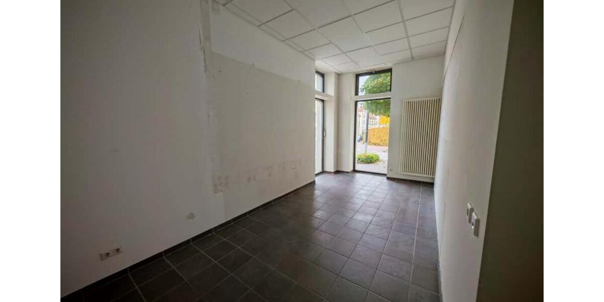 Gewerbeobjekt Horn-Bad Meinberg Bad Meinberg - 1.000&euro; | Angebot:23141433