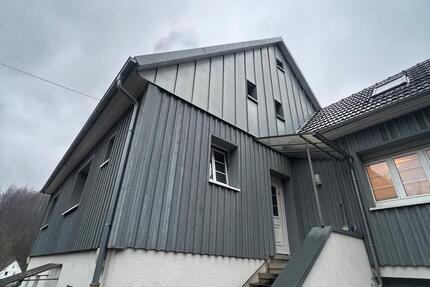 Wohnen auf Zeit Bergneustadt - 1 Zimmer, 12 m&sup2;, 400&euro; | Angebot:24776450