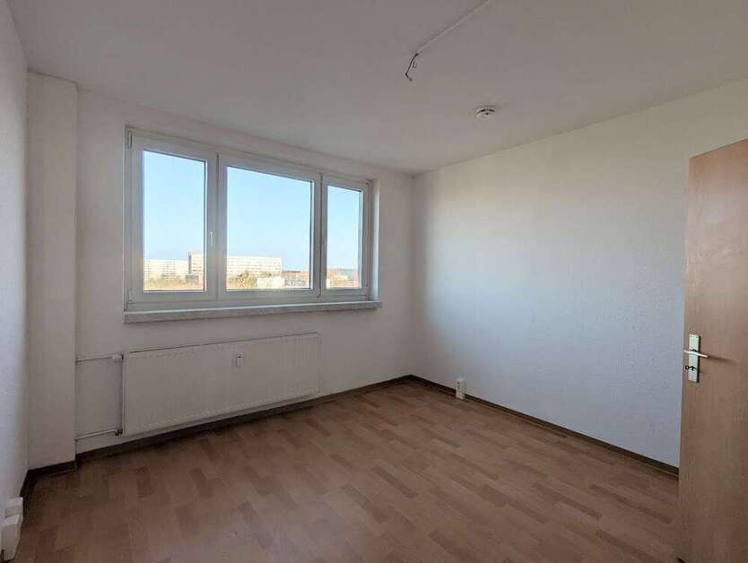Wohnung zum Mieten in Magdeburg 375,62 € 66.6 m²