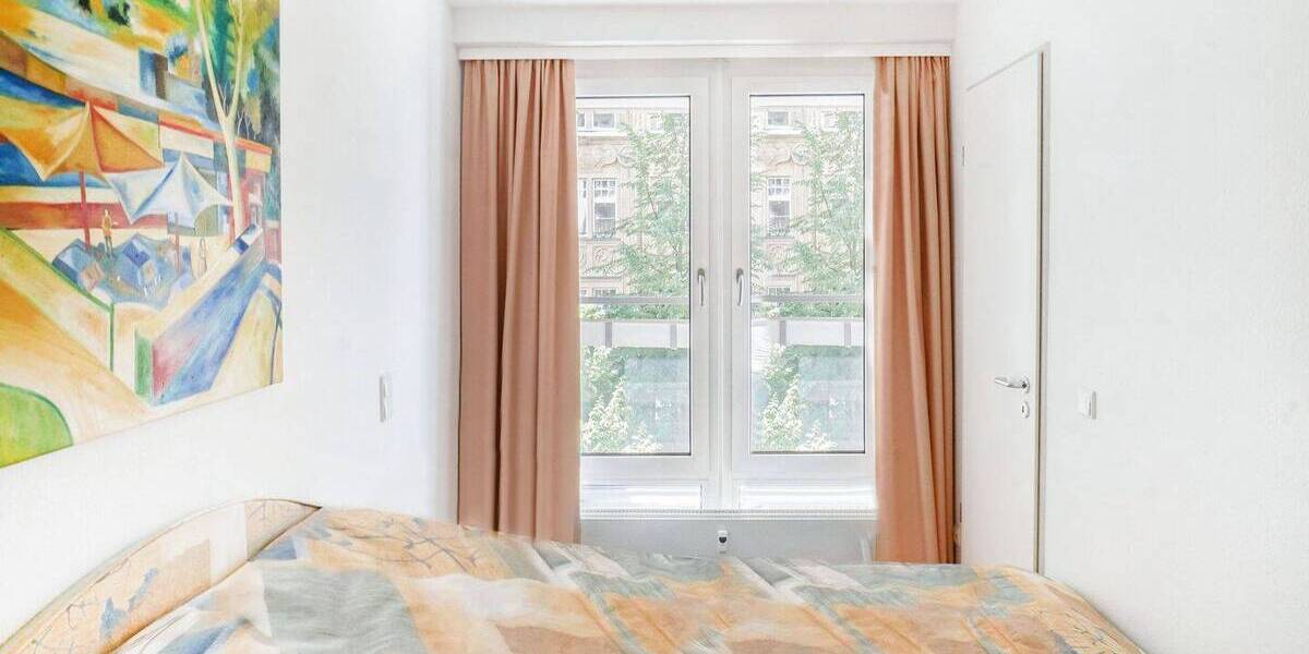 Etagenwohnung Berlin Mitte - 2 Zimmer, 37 m&sup2;, 850&euro; | Angebot:26208192