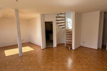 Wohnung Darmstadt Arheilgen - 2.5 Zimmer, 75 m&sup2;, 1.070&euro; | Angebot:26050736