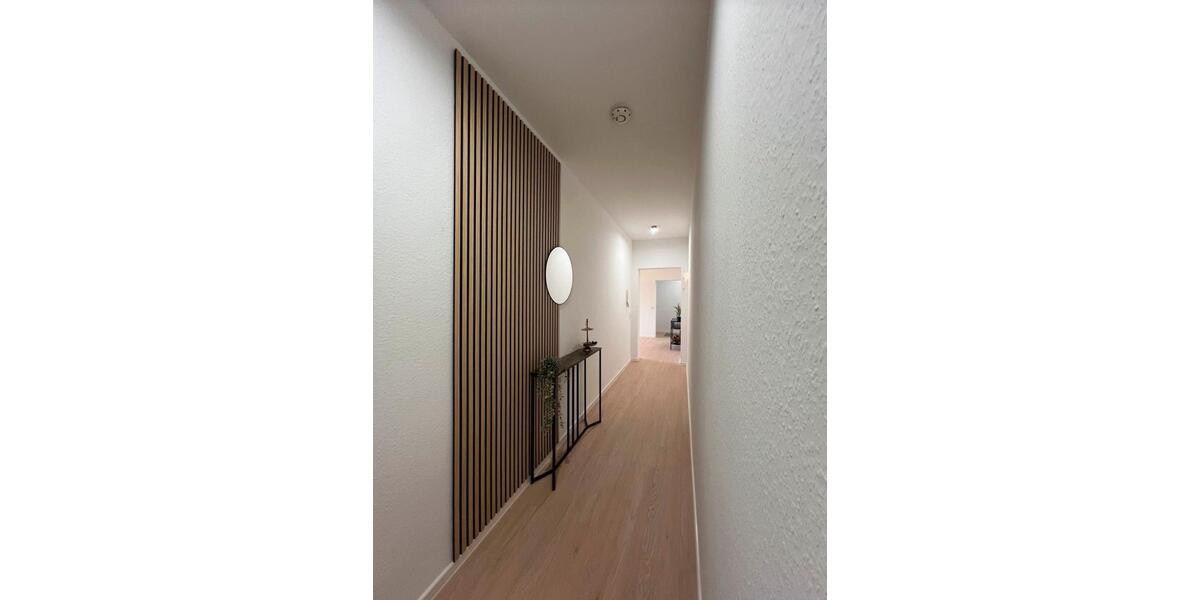 Etagenwohnung Saarbrücken West - 3 Zimmer, 76 m&sup2;, 800&euro; | Angebot:26042557