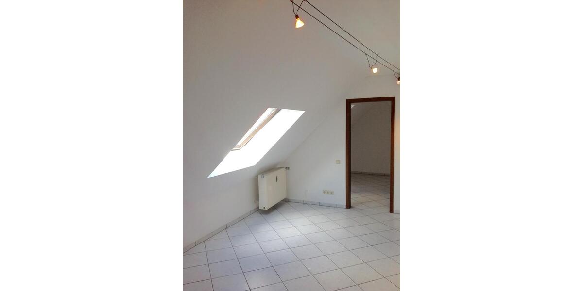 2 Zimmer, Küchenzeile, Bad. 1 zimmer