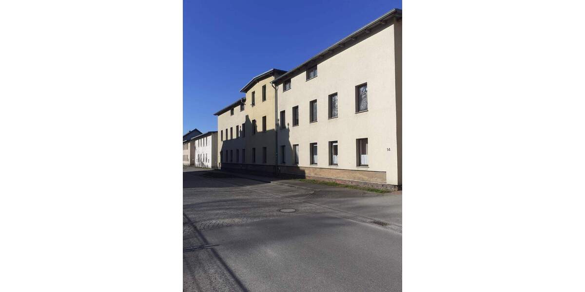 Etagenwohnung Neupetershain - 3 Zimmer, 68 m&sup2;, 408&euro; | Angebot:25799859