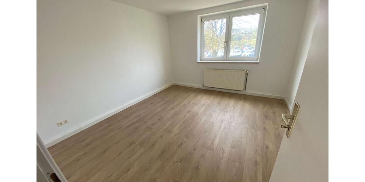 Etagenwohnung Neustadt bei Coburg - 3 Zimmer, 65 m&sup2;, 490&euro; | Angebot:26246924