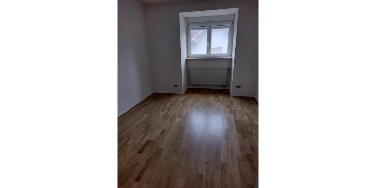 Etagenwohnung Bispingen - 3 Zimmer, 97 m&sup2;, 1.050&euro; | Angebot:24781366