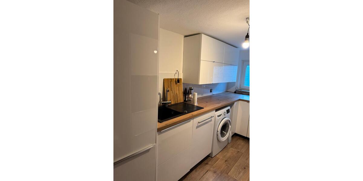 Etagenwohnung Nürnberg Erlenstegen - 1 Zimmer, 70 m&sup2;, 700&euro; | Angebot:24120670