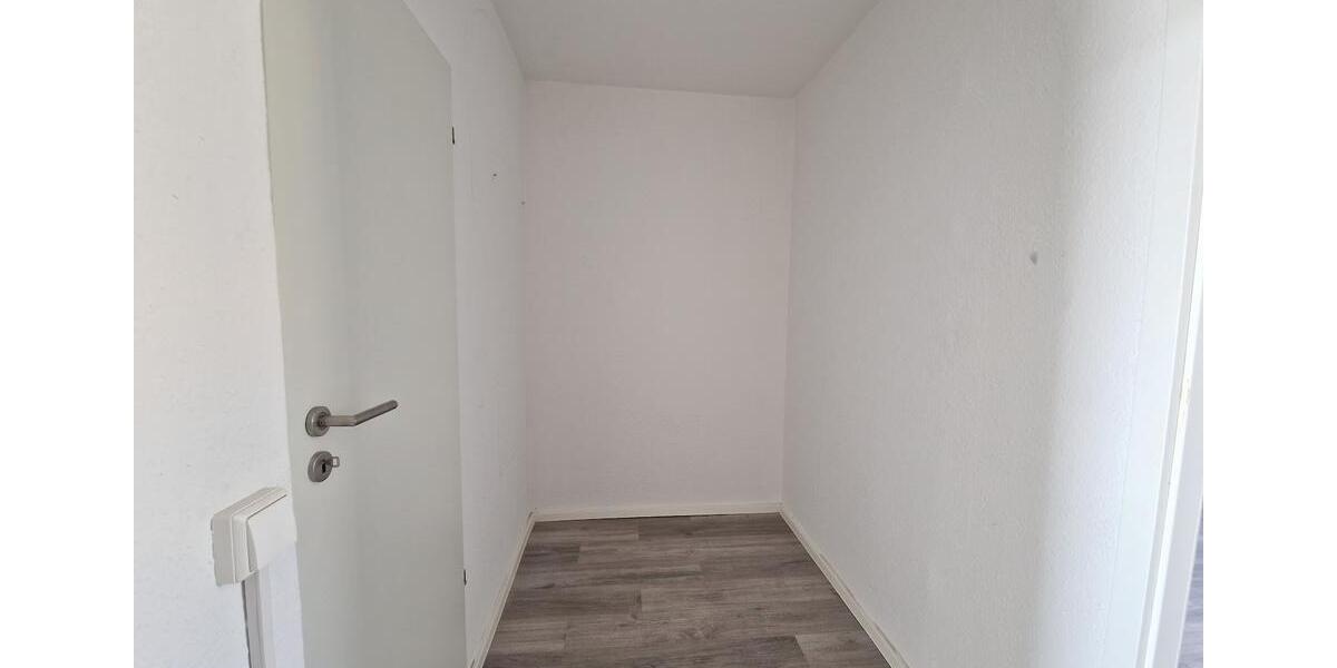 Etagenwohnung Aken (Elbe) - 2 Zimmer, 55 m&sup2;, 165&euro; | Angebot:25254795