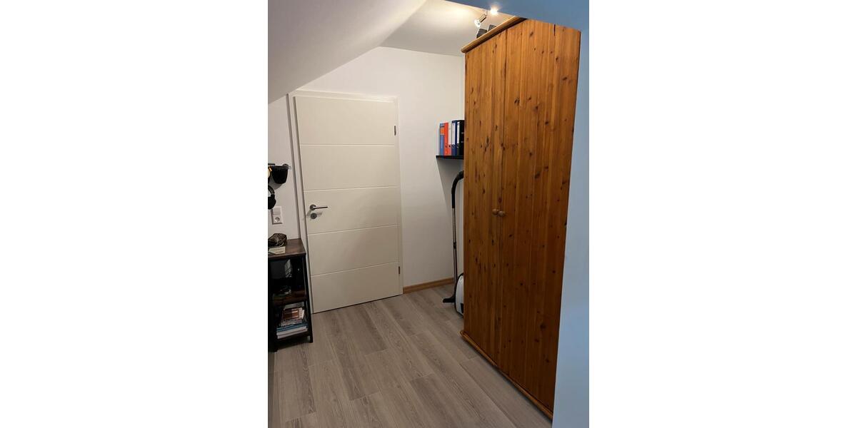 Dachgeschoßwohnung Uelzen - 2 Zimmer, 60 m&sup2;, 800&euro; | Angebot:26255713