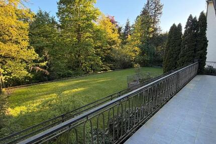 Wohnung Baden-Baden Baden - 2 Zimmer, 82 m&sup2;, 980&euro; | Angebot:26288247
