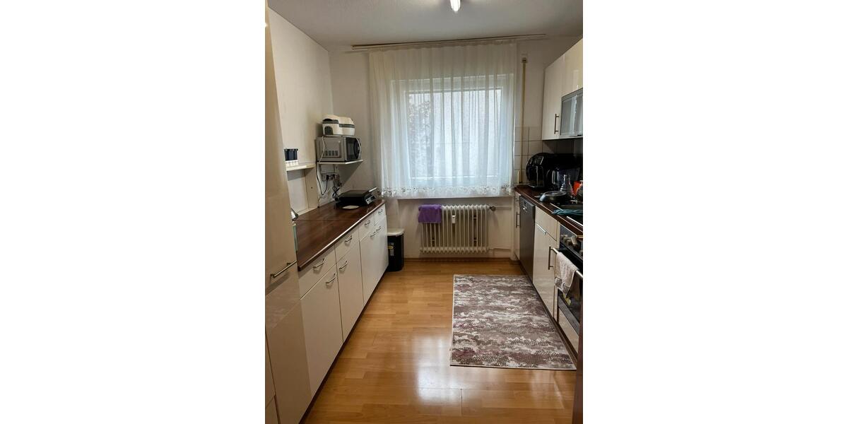 Erdgeschoßwohnung Herrenberg - 4 Zimmer, 110 m&sup2;, 1.100&euro; | Angebot:26637117