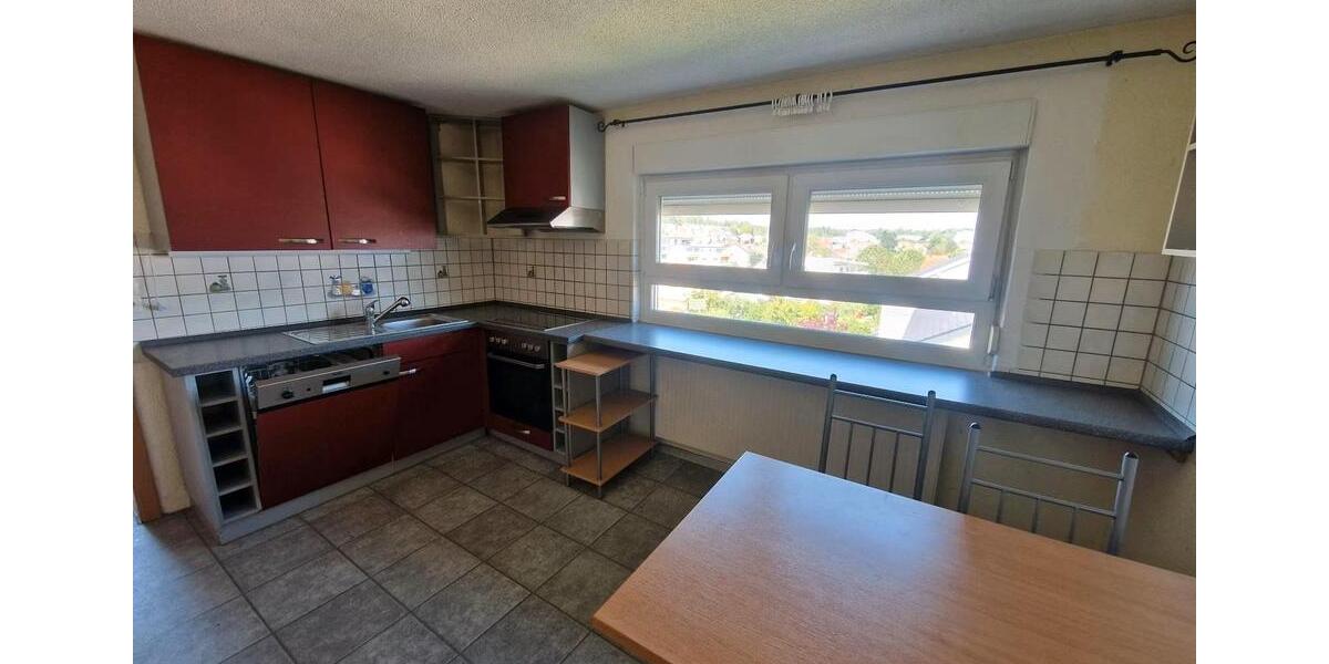 Etagenwohnung Bretten - 4 Zimmer, 95 m&sup2;, 950&euro; | Angebot:26677331