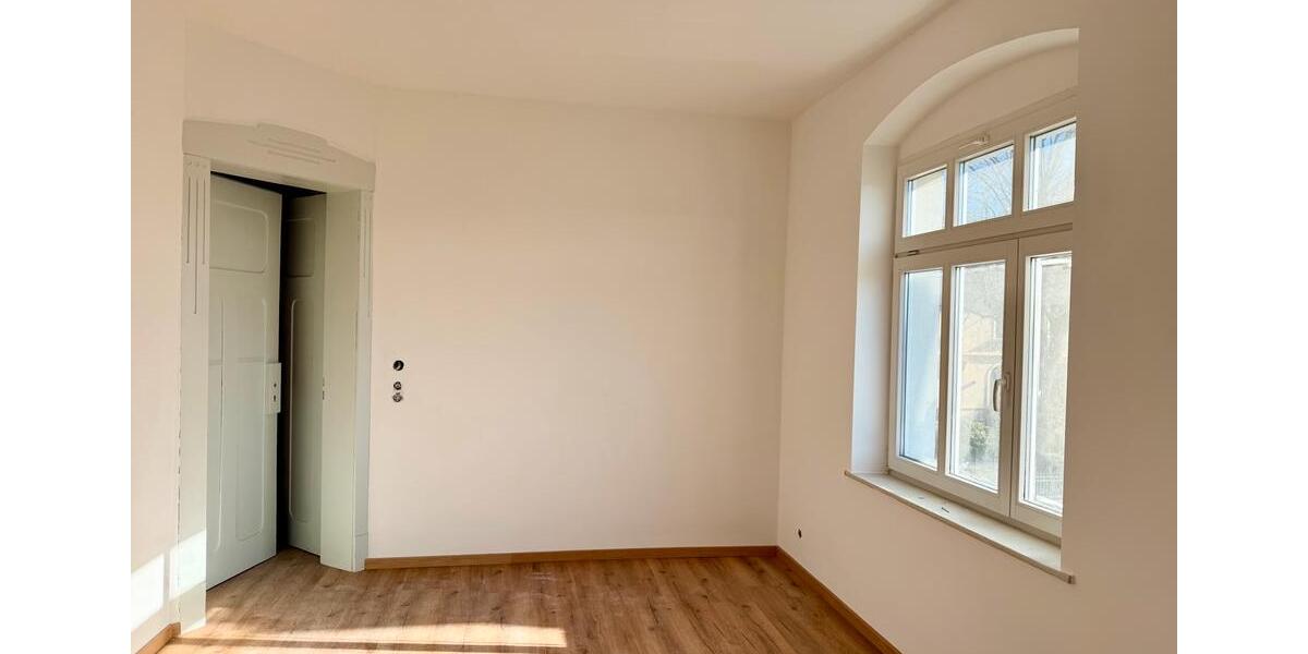 Erdgeschoßwohnung Königsbrück - 6 Zimmer, 132 m&sup2;, 1.327&euro; | Angebot:25843862