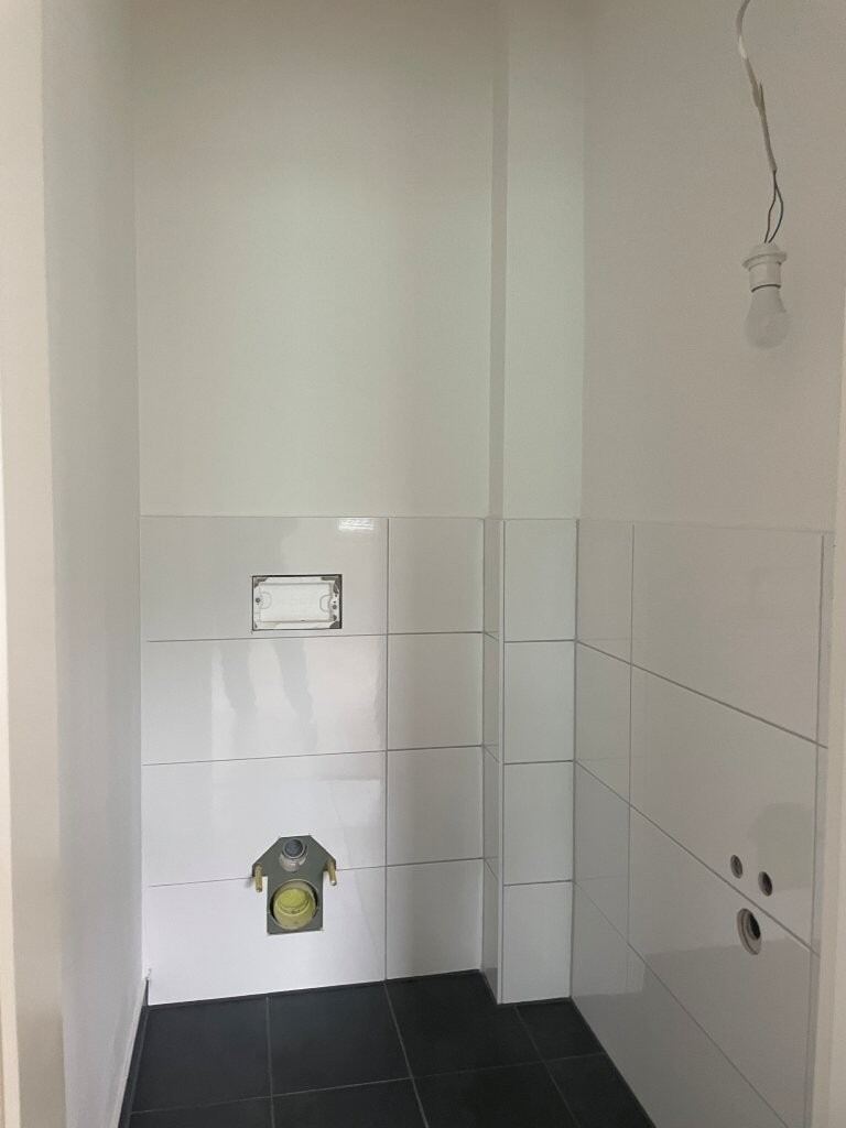 Großzügig Wohnen in hochwertig sanierter Etage im Zentrum von FalkensteinV. 5 zimmer