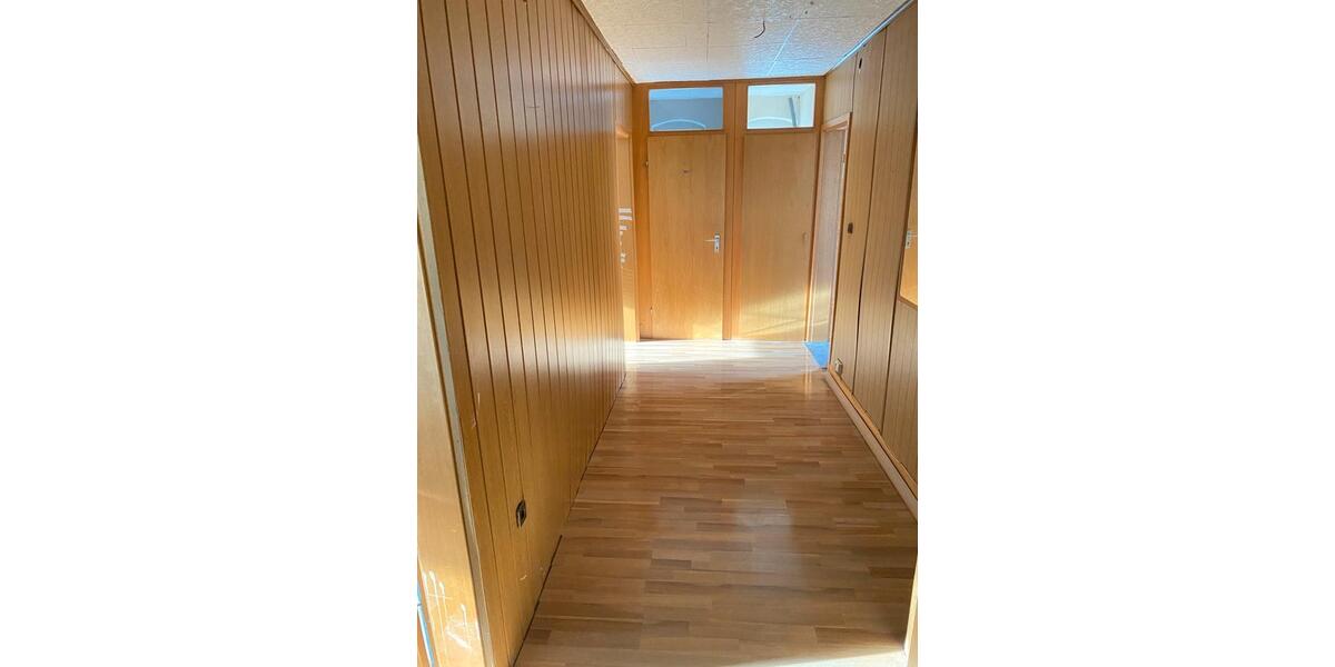 Etagenwohnung Werdohl - 4 Zimmer, 98 m&sup2;, 920&euro; | Angebot:24795612