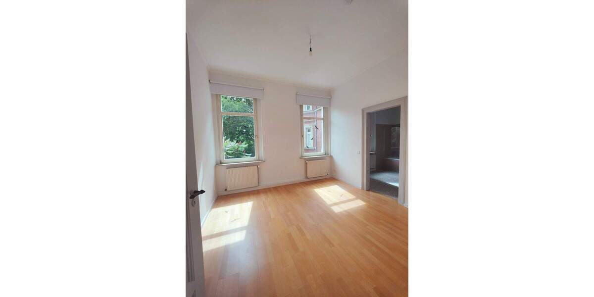 Etagenwohnung Coburg - 4 Zimmer, 123 m&sup2;, 1.085&euro; | Angebot:25697903