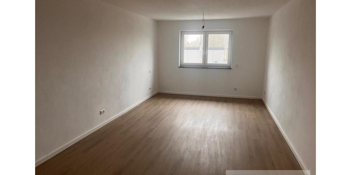 Etagenwohnung Neusorg - 3 Zimmer, 114 m&sup2;, 1.085&euro; | Angebot:21198005