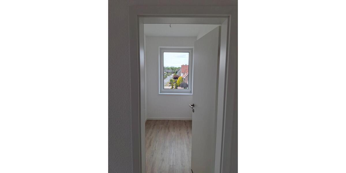 Dachgeschoßwohnung Emsbüren - 3 Zimmer, 80 m&sup2;, 880&euro; | Angebot:26562573