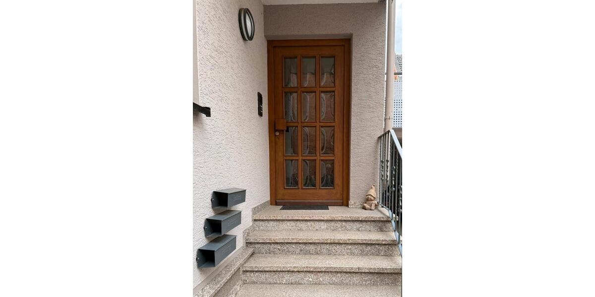 Dachgeschoßwohnung Buseck - 2 Zimmer, 70 m&sup2;, 850&euro; | Angebot:25181658