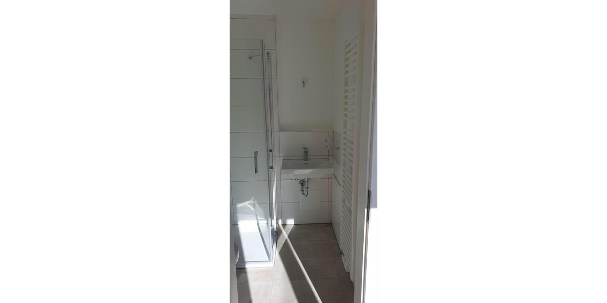 Apartment mit Balkon in Augsburg inclusive TG zu vermieten. 1 zimmer
