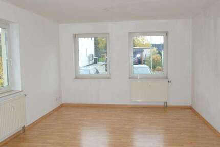 Wohnung Königsbrück - 3 Zimmer, 77 m&sup2;, 719&euro; | Angebot:25963389