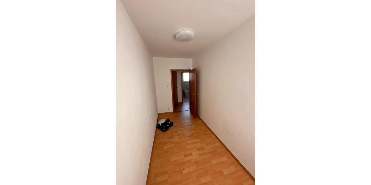 Erdgeschoßwohnung Kronach - 3 Zimmer, 52 m&sup2;, 590&euro; | Angebot:25480135