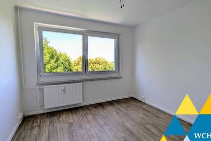Hell und modern - jetzt besichtigen - Einbauküche ab Dezember 3 zimmer