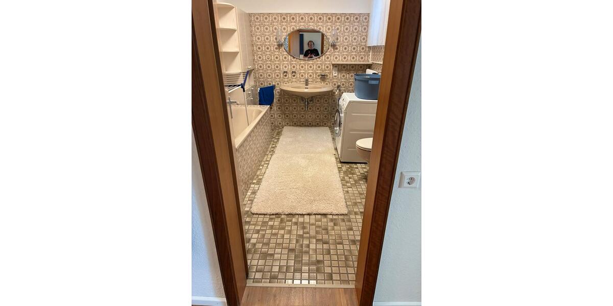 Etagenwohnung Lörrach Salzert - 2 Zimmer, 80 m&sup2;, 1.250&euro; | Angebot:26644322