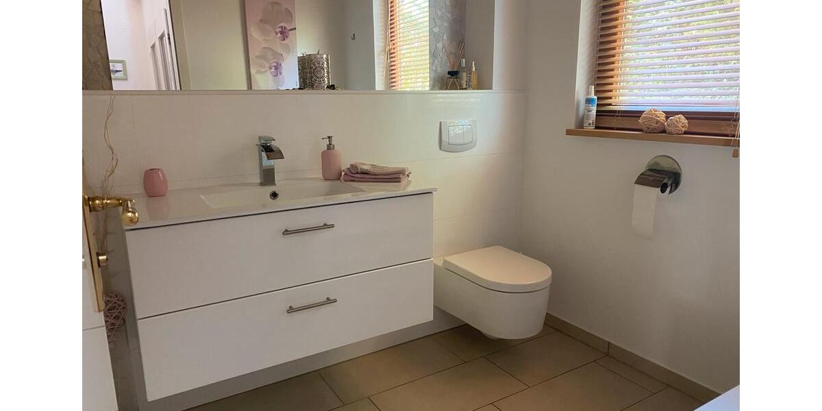 Einfamilienhaus Eutin - 5 Zimmer, 150 m&sup2;, 2.200&euro; | Angebot:26690548
