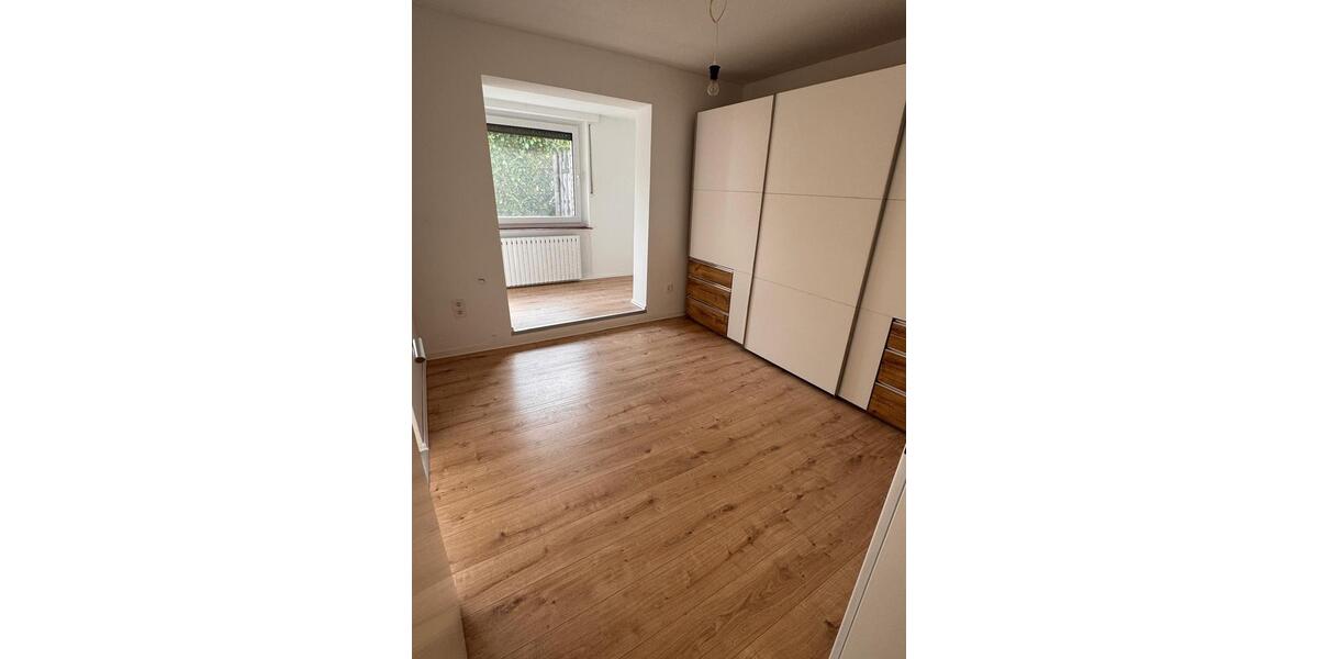 Etagenwohnung Kalletal - 3 Zimmer, 81 m&sup2;, 650&euro; | Angebot:26408205