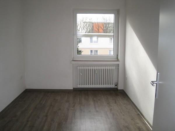 Etagenwohnung Bonn Bad Godesberg - 4.5 Zimmer, 94 m&sup2;, 1.098&euro; | Angebot:26694917