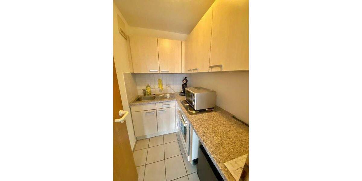 Helle 1-Zimmer-Wohnung mit Balkon & TG-Stellplatz in Laufen an der Salzach. 1 zimmer