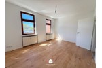 Dachgeschoßwohnung Greiz - 4 Zimmer, 83 m&sup2;, 480&euro; | Angebot:26476621