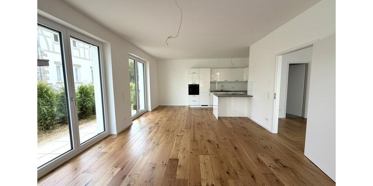 Erdgeschoßwohnung Sindelfingen - 2 Zimmer, 89 m&sup2;, 1.180&euro; | Angebot:26532469