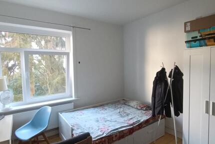 1 Zimmer in einer 3er-WG ab November 1 Room in 3-Shared Apartment zimmer