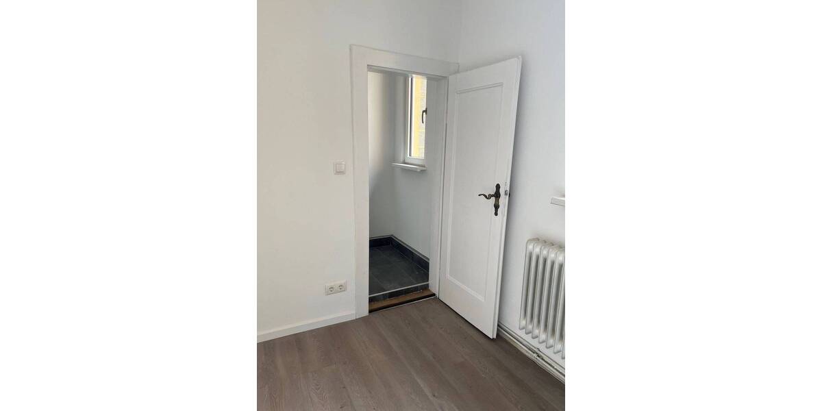 Etagenwohnung Erlangen Innenstadt - 2 Zimmer, 42 m&sup2;, 670&euro; | Angebot:26188536