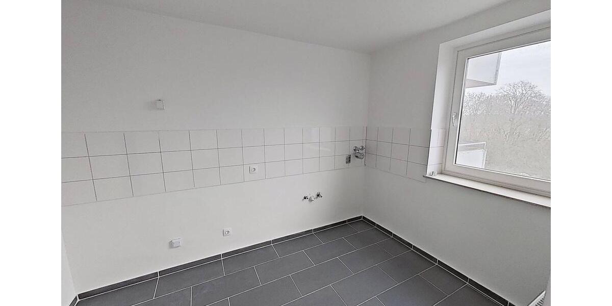 Etagenwohnung Celle - 3 Zimmer, 82 m&sup2;, 699&euro; | Angebot:25807696