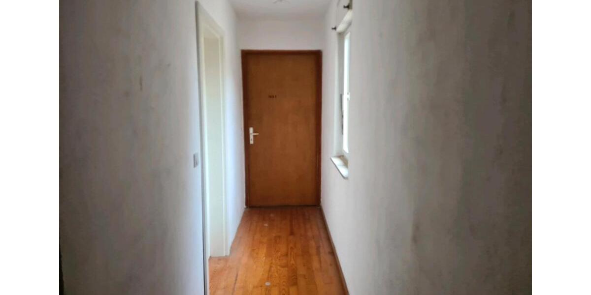 Dachgeschoßwohnung Gerbach - 6 Zimmer, 140 m&sup2;, 1.100&euro; | Angebot:25382133