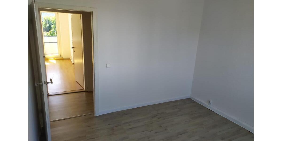 Etagenwohnung Greifswald Groß Schönwalde - 3 Zimmer, 59 m&sup2;, 550&euro; | Angebot:25087859