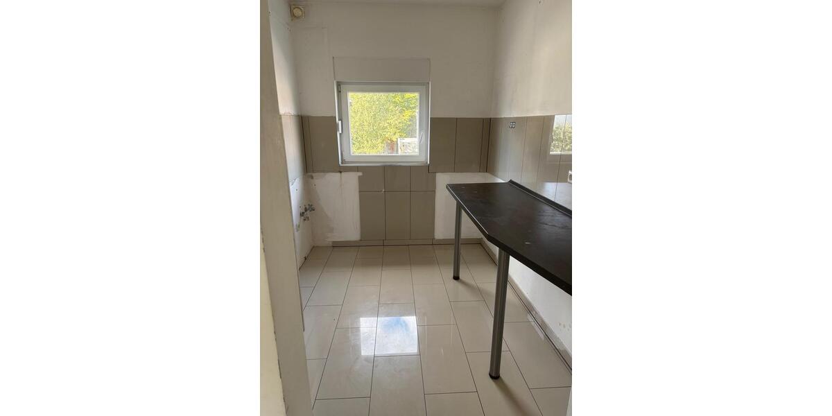 Etagenwohnung Dortmund Huckarde - 4 Zimmer, 83 m&sup2;, 1.050&euro; | Angebot:27626593