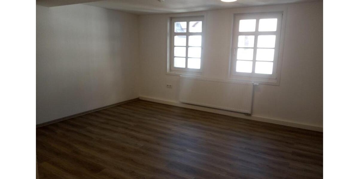Etagenwohnung Neukirchen - 2 Zimmer, 36 m&sup2;, 306&euro; | Angebot:26179815